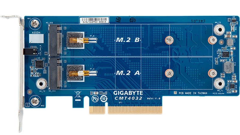 GIGABYTE CMT4032 M.2 PCIe